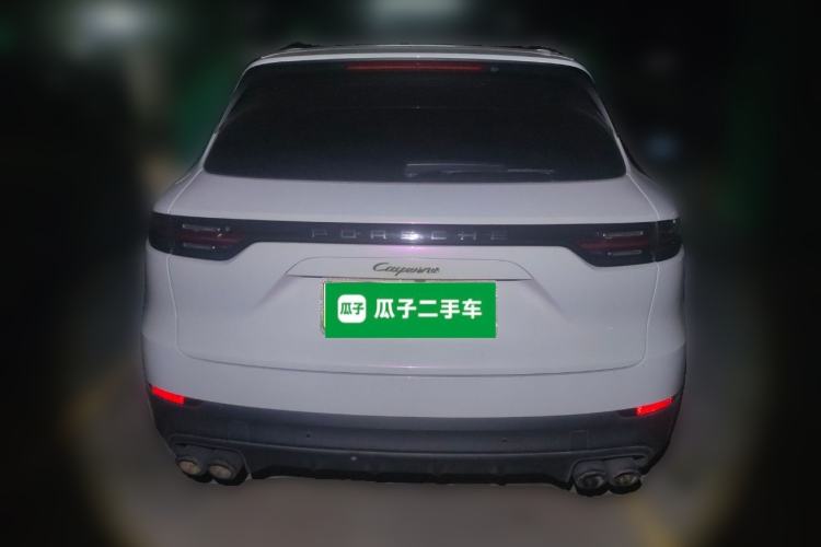 Used Porsche Cayenne E-Hybrid 2020 Cayenne E-Hybrid 2.0T Rear