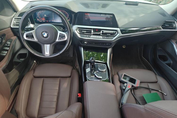 Used BMW 3 Series 2020 320Li M Sport Package Center Console
