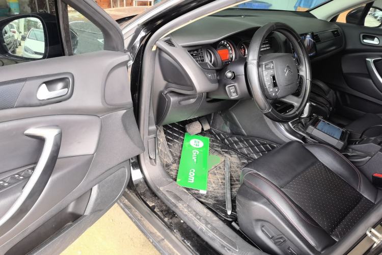 Used Citroen C5 2016 1.8T Automatic Luxury Model Driver Seat