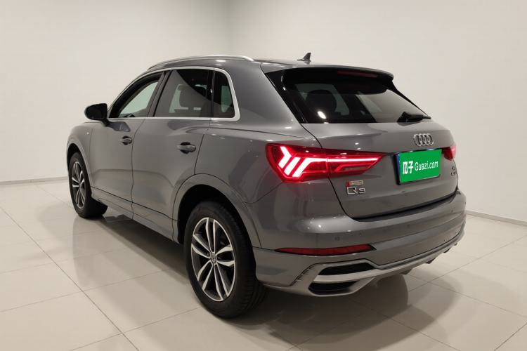 Used Audi Q3 2021 35 TFSI Progressive Dynamic Edition
