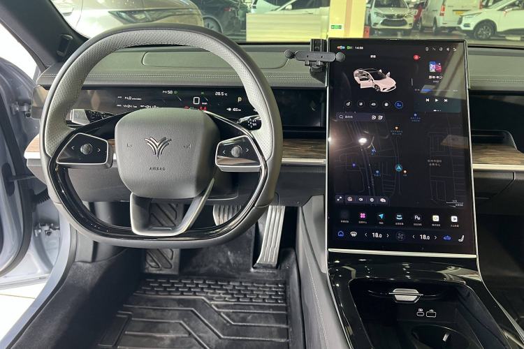 Used NETA S 2022 Extended-Range Version 1160 km Range Rear-Wheel-Drive Compact Edition
