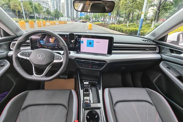 Used Volkswagen Lamando 2023 Lavida L 280TSI DSG Cool & Spicy Edition
