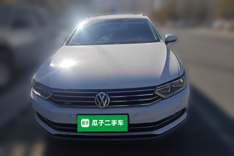 Used Volkswagen Variant 2018 380TSI Two-Wheel Drive Comfort Edition
