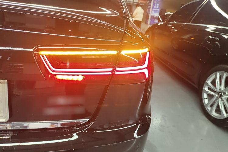 Used Audi A6L 2018 30th Anniversary Edition 30 FSI Style Model
