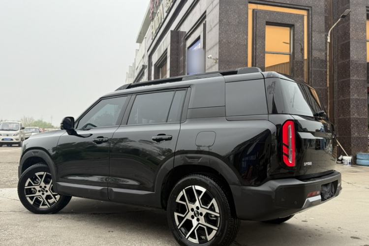 Used BAIC Off-Road BJ30 2026 Model Traveler 1.5T Hybrid Standard Version Exterior 6