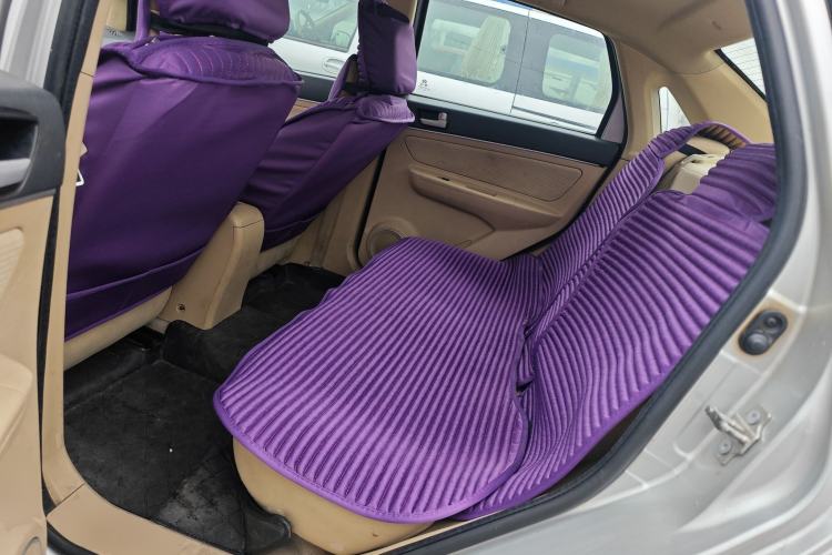 Used BAIC E Series 2013 Sedan 1.3L Manual Joy Edition