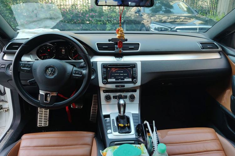 Used Volkswagen FAW-Volkswagen CC 2015 1.8TSI Luxury Model
