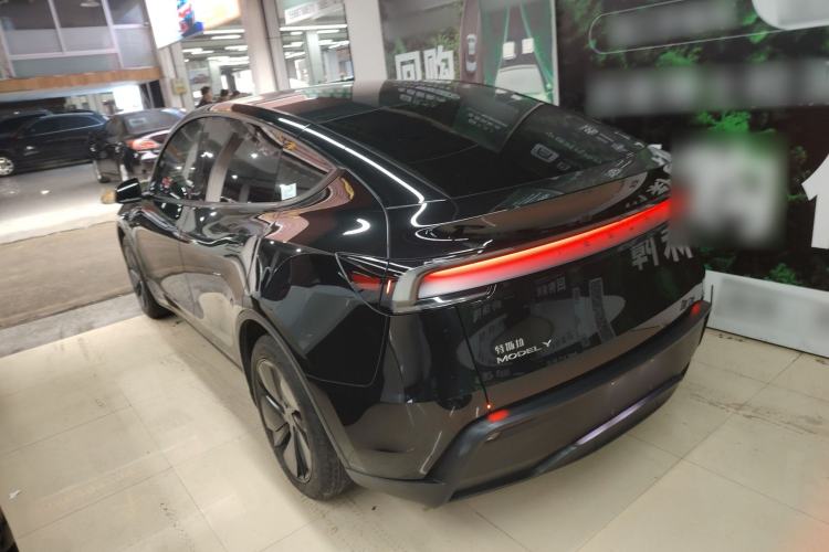 Used Tesla Model Y 2025 Rear-Wheel-Drive Version Rear Left 45 Deg