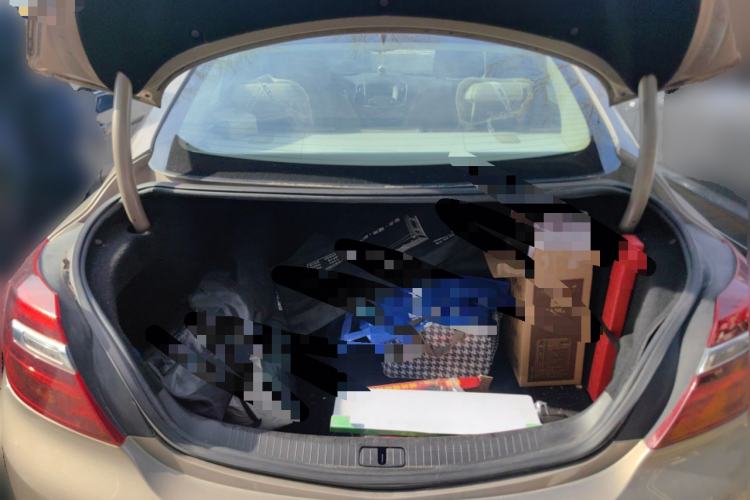 Used Buick Regal 2015 2.0L Elite Fashion Edition Trunk