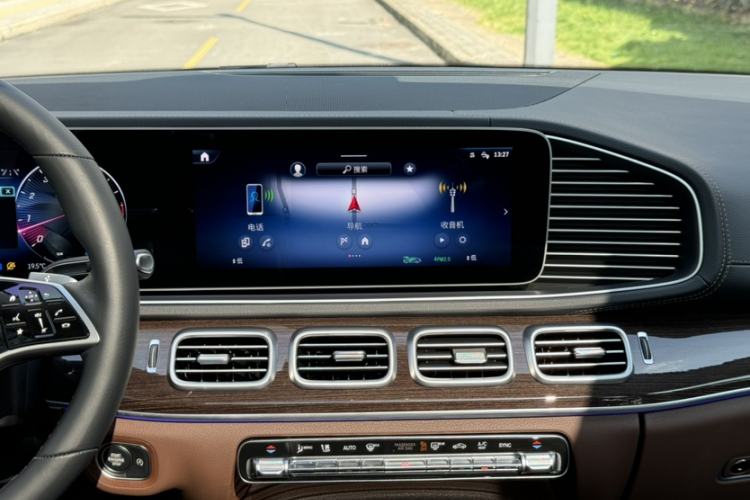 Used Mercedes-Benz GLE 2025 GLE 350 4MATIC Stylish Model
