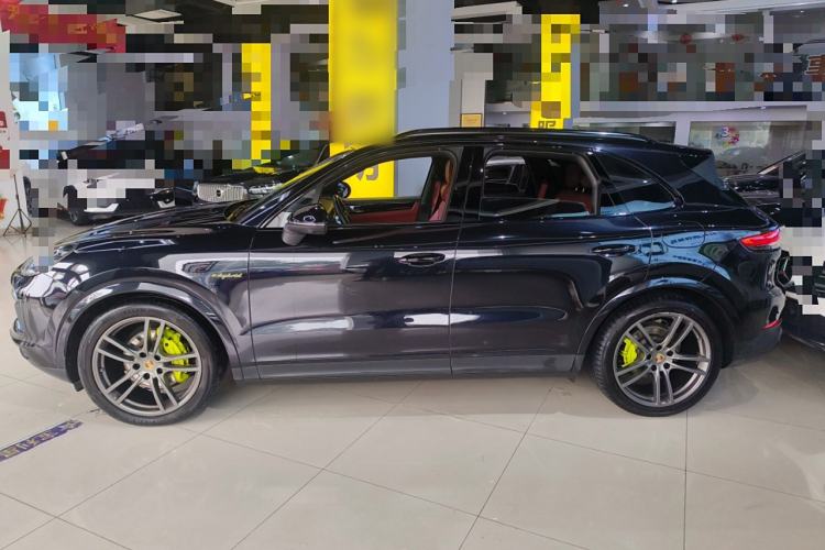 Used Porsche Cayenne E-Hybrid 2022 Cayenne E-Hybrid 2.0T Platinum Edition
