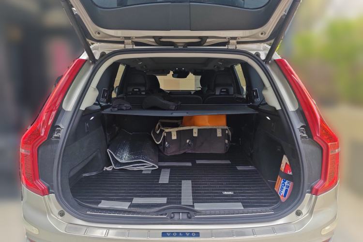 Used Volvo XC90 2015 T6 Zhiyi Edition 7-Seater
