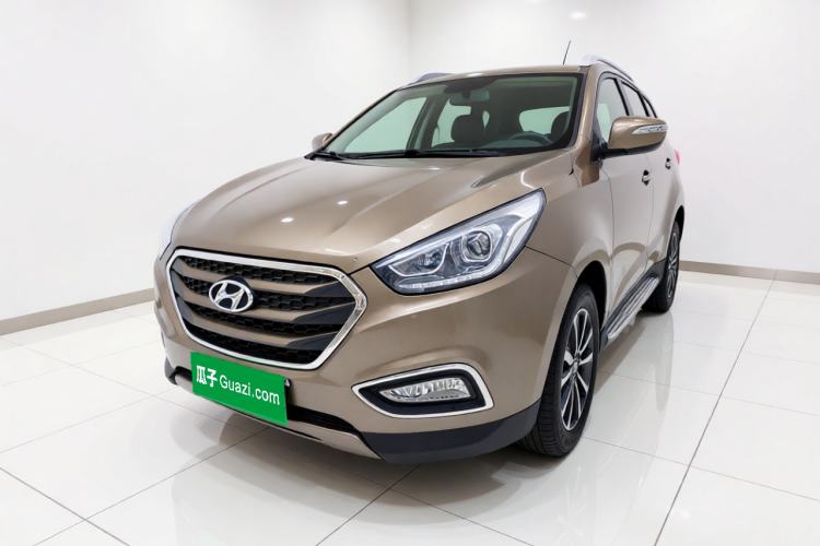 Used Hyundai ix35 2015 2.0L Automatic 2WD Smart Type China IV