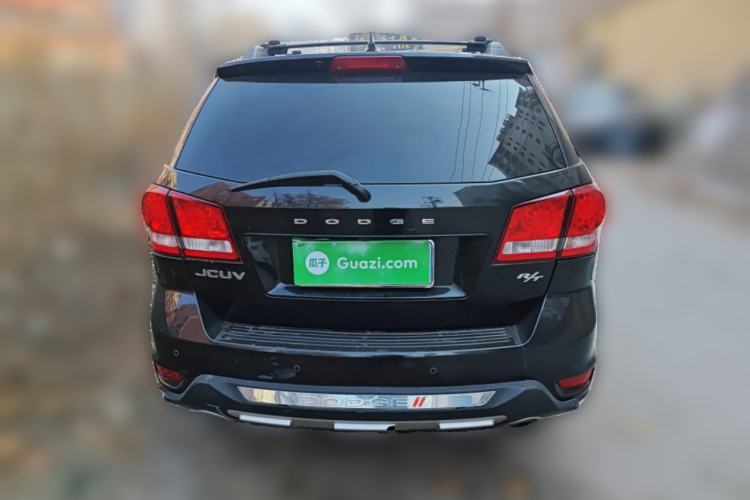 Used Dodge Journey 2013 2.4L Two-Wheel Drive Luxury Version Rear