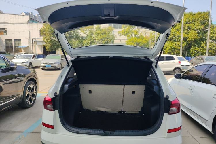 Used Skoda Kamiq 2018 1.5L Automatic Standard Version China V Emission Standard Trunk