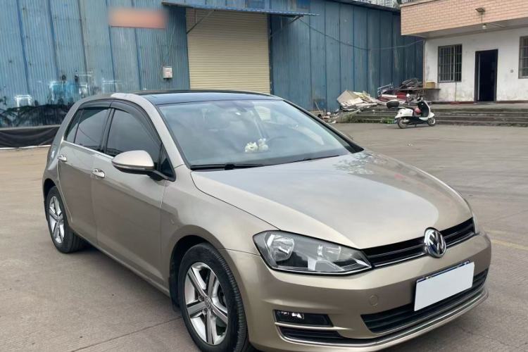 Used Volkswagen Golf 2016 230TSI Automatic Luxury Version