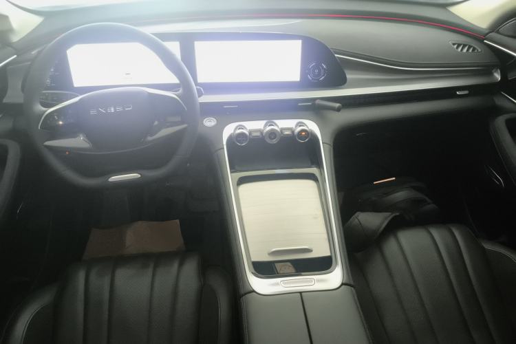 Used EXEED Lingyun 2024 300T Two-Wheel Drive Starlight Edition Center Console