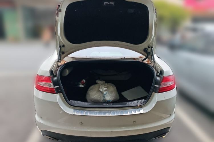 Used Jaguar XF 2015 XF 2.0T 80th Anniversary Collector's Edition