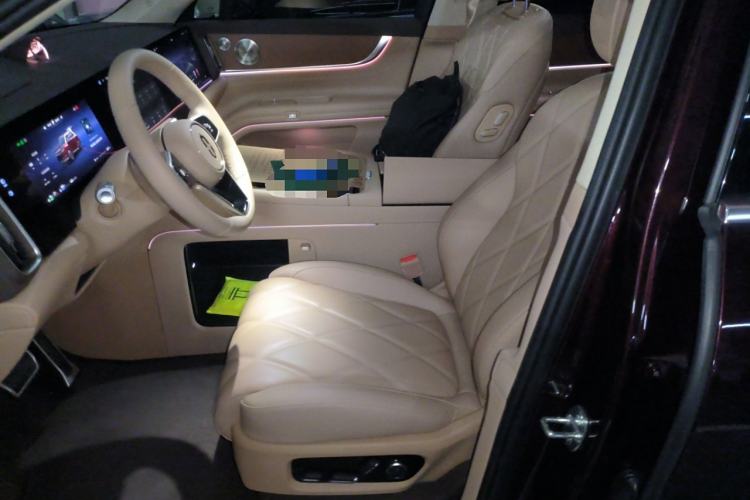 Used Hima AITO M9 2025 Extended-Range Ultra Version 52 kWh 6-Seater
