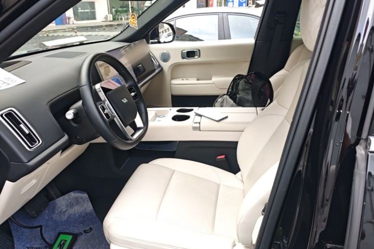 Used Li Auto L8 2025 Max Smart Refresh Edition