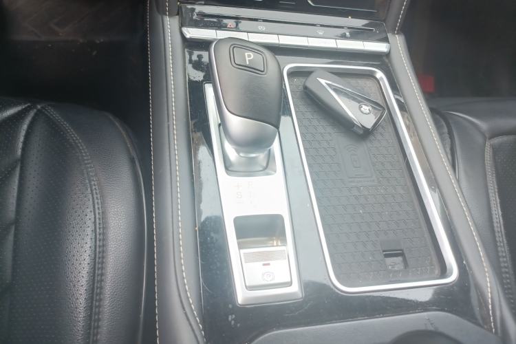 Used Venucia Star 2021 260T Automatic 48V Mild Hybrid Turbocharged Star Achieve Edition