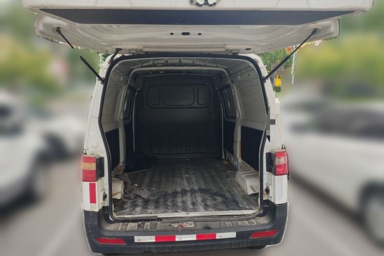 Used Jinbei Hiace 