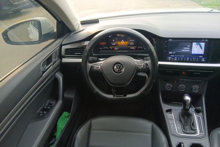 Used Volkswagen Lavida 2021 1.5L Automatic Comfort Edition