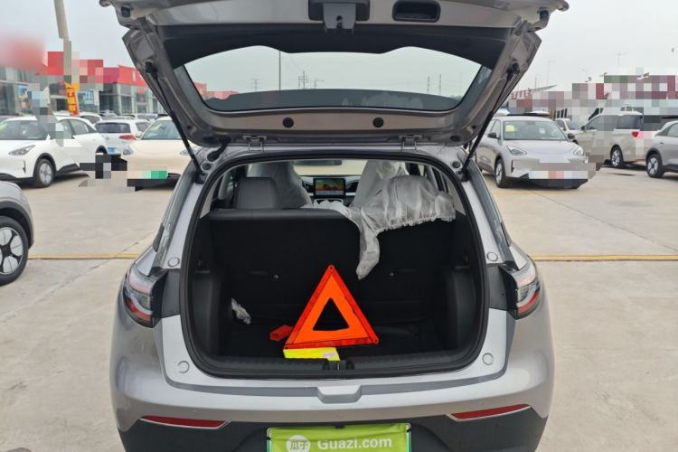 Used Geely Galaxy Geome 2026 Model 410km Carefree Edition Trunk