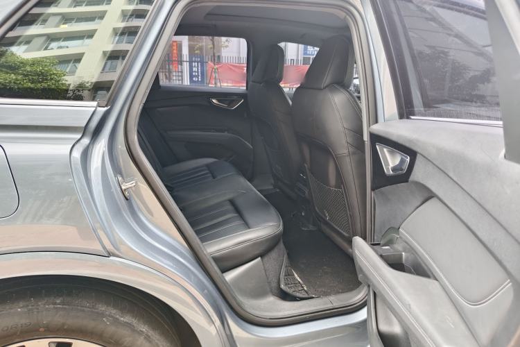 Used Audi Q4 e-tron 2024 40 e-tron Adventure Edition Interior 4