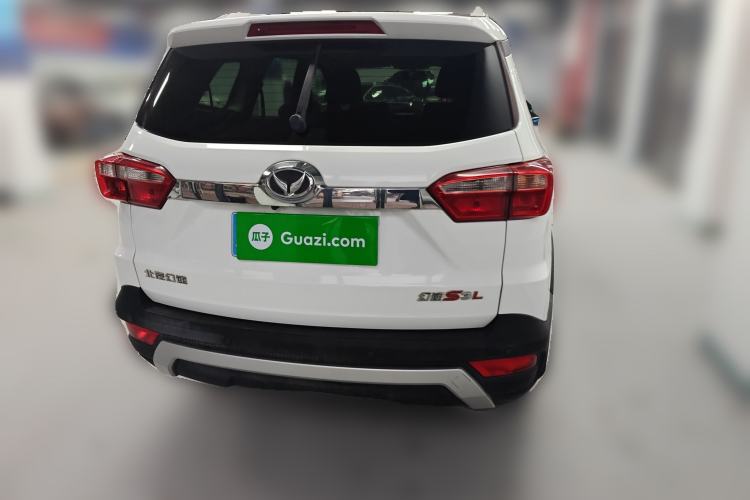 Used HYOSOW S3 2016 S3L 1.5L Manual Prestige Edition
