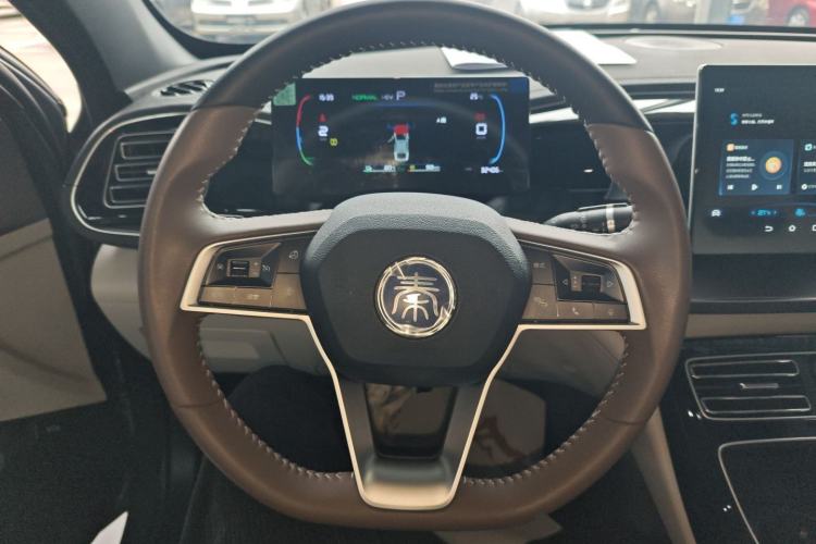 Used BYD Qin PLUS 2023 Champion Edition DM-i 55KM Leading Model
