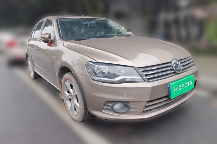 Used Volkswagen Bora 2014 1.6L Manual Comfort Model Front Right 45 Deg