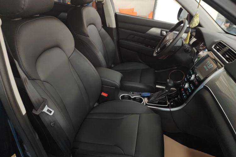 Used Haval H2 2016 Red-Label 1.5T Automatic Two-Wheel Drive Luxury Model