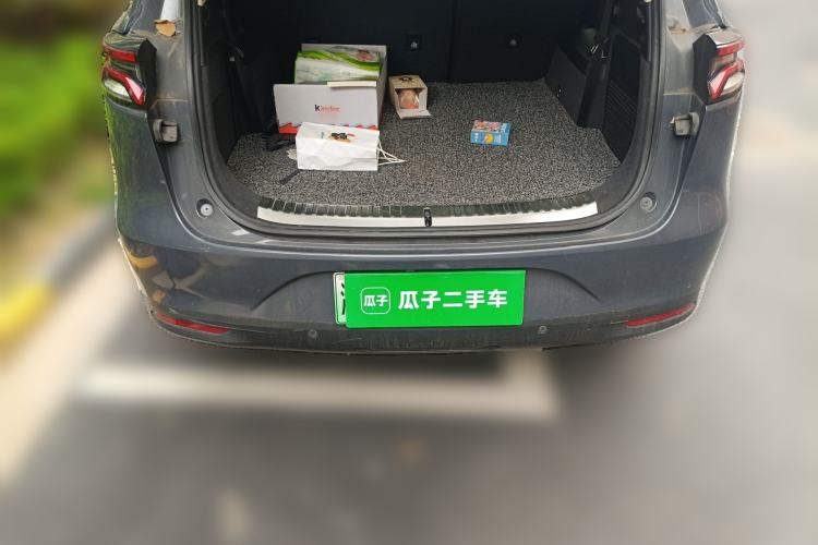 Used BYD Tang New Energy 2018 DM 2.0T All-Wheel Drive Smart Connect Elite 7-Seater China V Emission Standard
