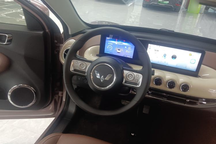 Used Wuling Bingo 2023 333 km Enjoyment Version
