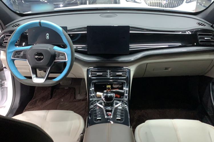 Used BYD Qin PLUS 2024 HONOR Edition DM-i 55KM Leading Model