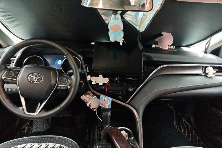 Used Toyota Camry 2021 2.0S FENGSHANG Edition
