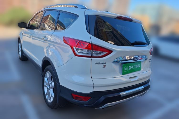 Used Ford Kuga 2015 2.0L GTDi Four-Wheel-Drive Sport Model