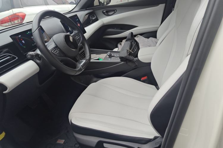 Used BYD Seal 06 New Energy 2024 DM-i 80KM Luxury Model
