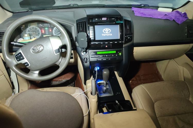 Used Toyota Land Cruiser 2014 4.0L Automatic Parallel Import Version 5 Seats