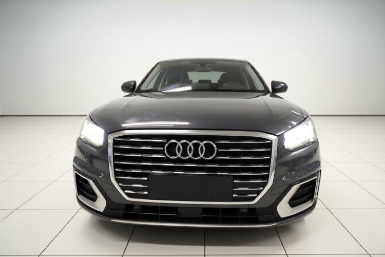 Used Audi Q2L 2020 35 TFSI Fashionable and Elegant Model Front