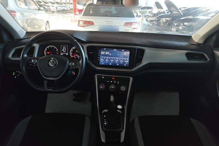 Used Volkswagen T-ROC 2018 230TSI DSG Two-Wheel Drive Advanced Version China V Standard