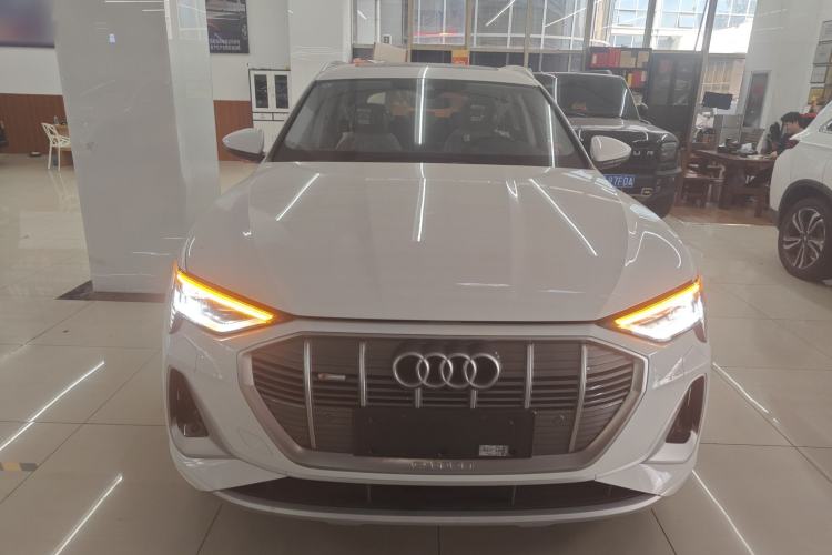 Used Audi e-tron 2021 50 quattro Luxury Edition Front