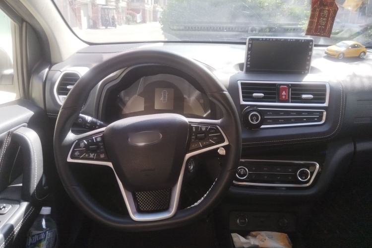 Used JAC Group iEV6E 2019 Upgraded iEV6E Luxury Smart Edition Deluxe Package Steering Wheel