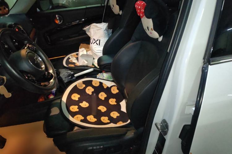 Used MINI Countryman 2018 1.5T COOPER ALL4 Artist Left Front Seat