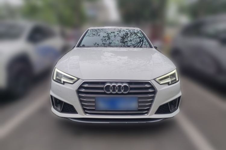 Used Audi A4L 2019 40 TFSI Fashion Edition China VI Emission Standard