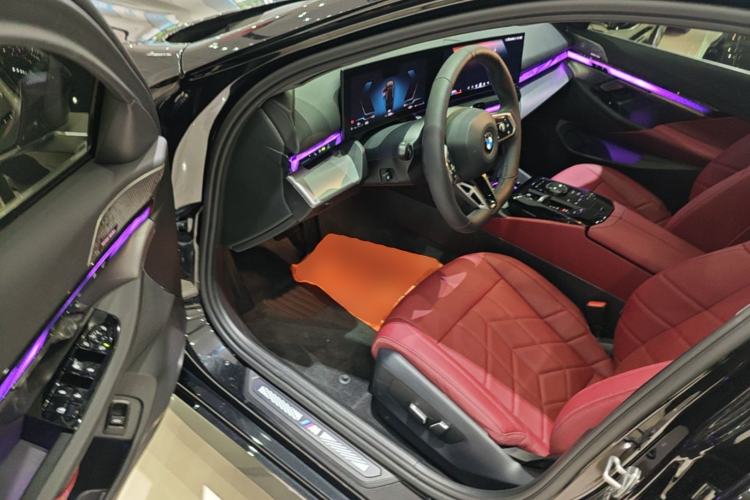 Used BMW 5 Series 2026 530Li Leading M Sport Package