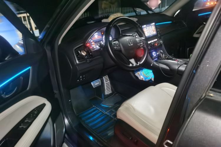 Used Honda Avancier 2017 240TURBO Two-Wheel Drive Premium Edition
