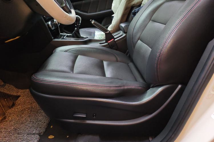 Used Leopaard CS10 2015 2.0T Manual Supreme Edition Left Front Seat