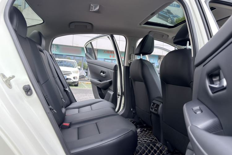 Used Nissan Sylphy 2022 1.6L XL CVT Enjoyment Edition Interior 4